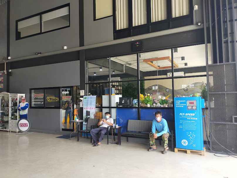 ร้านบุญธรรมออโต้เซอร์วิส - 2