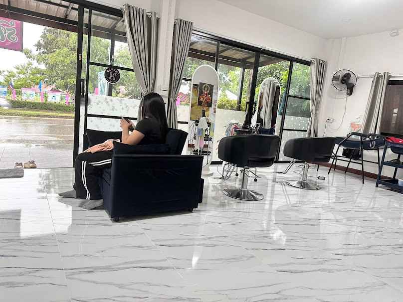 ร้านฝนเสริมสวย - 2