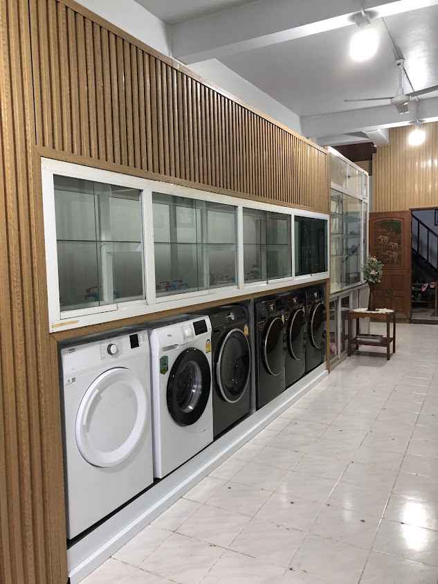 ร้านฝากซัก อบ รีด บ้านกันเอง เกรซคอฟฟี่ Wash&Dry