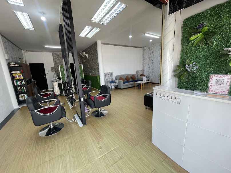 ร้านมุมสวยสาขา2เสริมสวยทำเล็บต่อขนตาสักคิ้วโคราช - 2