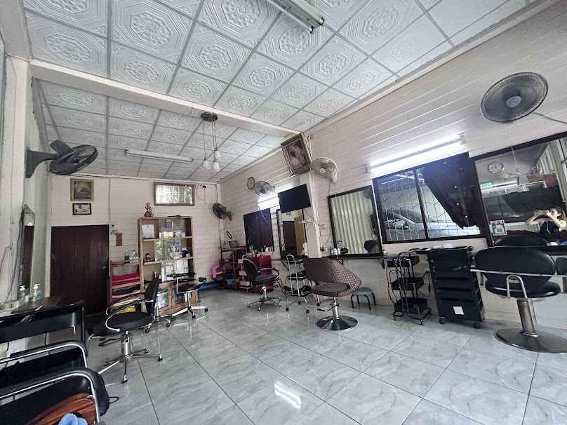 ร้านยอมบิวตี้ - 4