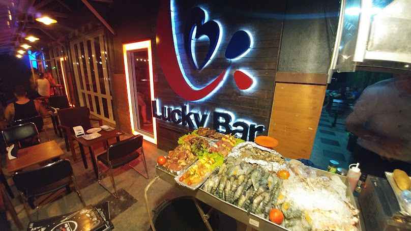 ร้านลักยิ้ม - 4