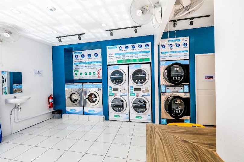 ร้านสะดวกซักอบผ้า Wash&dry Station สกลนคร - 4
