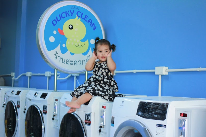 ร้านสะดวกซัก Ducky Clean (ดั๊คกี้คลีน)
