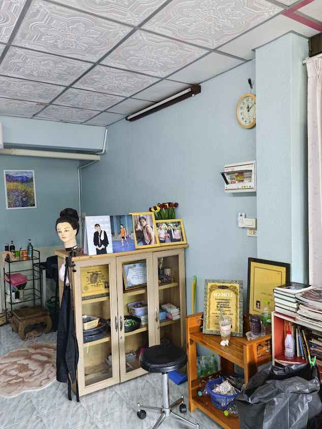 ร้านสาวเสริมสวย - 2
