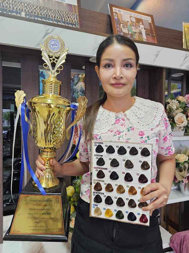 ร้านส้มเสริมสวย - 2