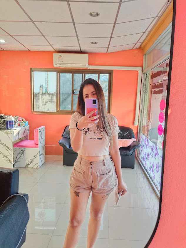 ร้านหยกเสื้อผ้ามือหนึ่ง
