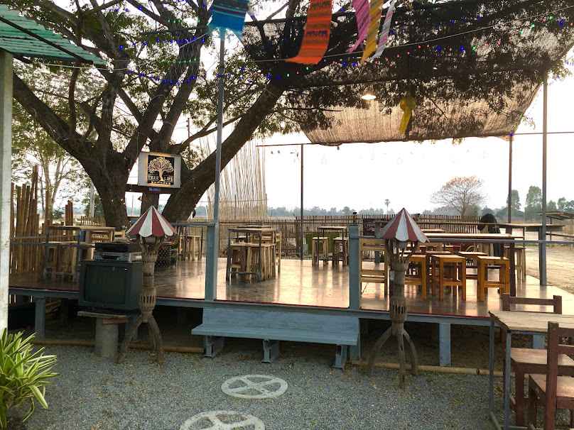 ร้านหลังกาดตะวันรอน