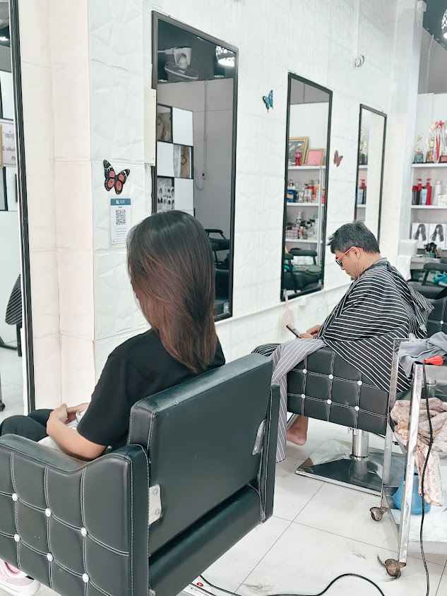ร้านองุ่นเมคอัพ แฮร์สตูดิโอ - 2