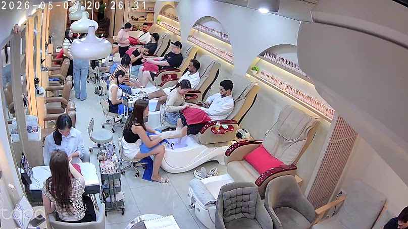 August Nail Spa - 4