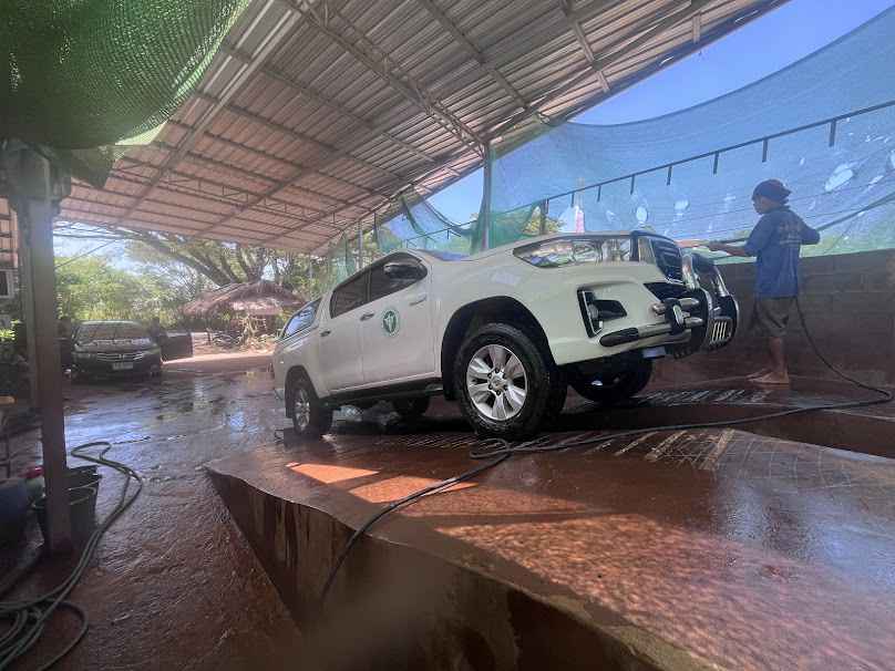 ร้านเตอร์ ล้าง อัด ฉีด TER CAR WASH - 4