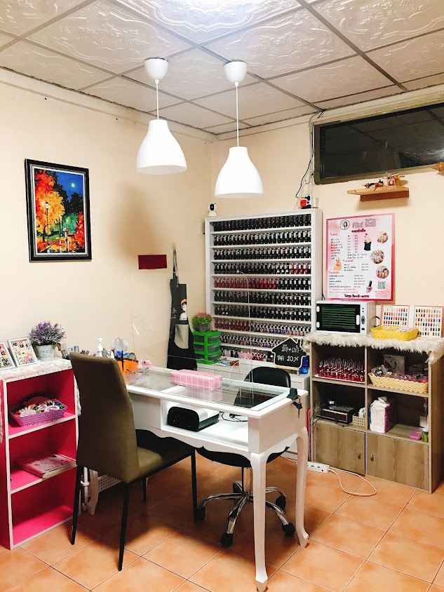 Mimi Nail & Barber