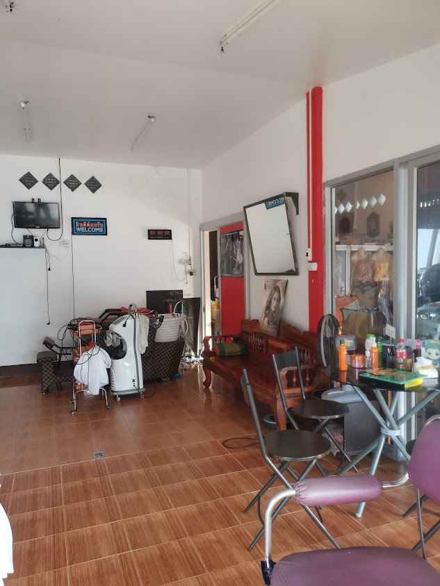 ร้านเสริมสวยจันทิมาลย์ เก้าอี้นวดไฟฟ้าและ ตัวแทนจำหน่ายพิณ ร้อยเอ็ด. - 2
