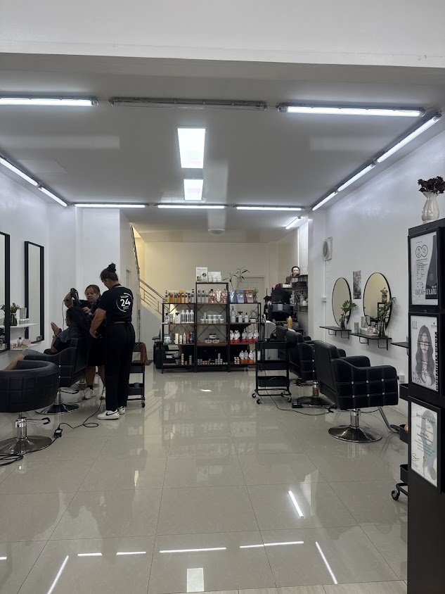 ร้านเสริมสวยซาลอน24 ภูเก็ต กะทู้ Salon24 phuket ศูนย์ยืดผมเคราติน ซ่อมผมเสีย ดัดดิจิตอล ทำสีผม