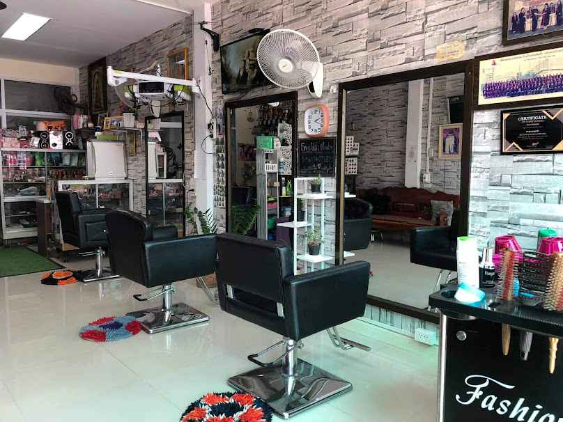 ร้านเสริมสวยนุชซาลอน&บิวตี้ (by. พี่นุช) - 3