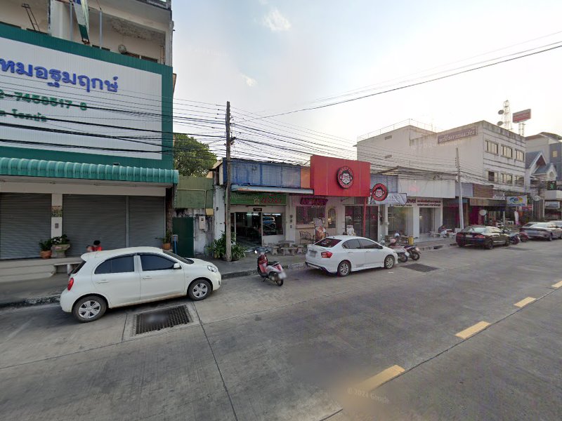 ร้านเสริมสวยน้อย ร้อยเอ็ดพลาซ่า - 4