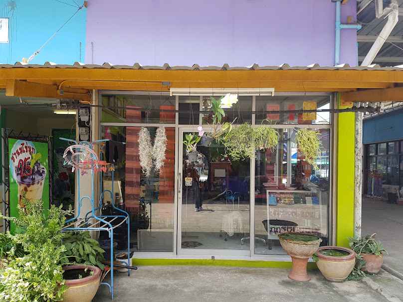 ร้านเสริมสวยพี่หน่า แต่งหน้า ตัดผมชาย-หญิง องครักษ์ - 3