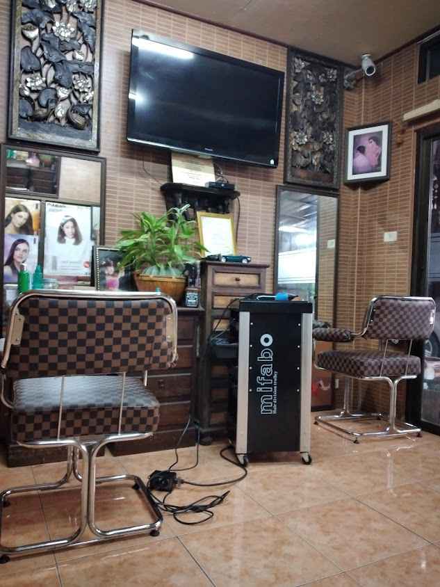 ร้านเสริมสวยยาหยี - 4