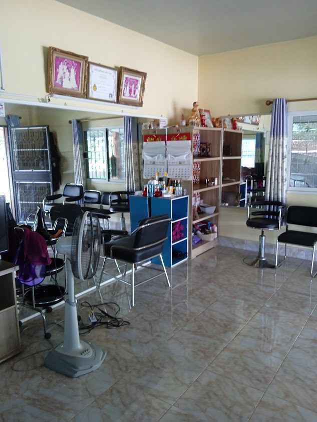 ร้านเสริมสวยรัชนี - 2