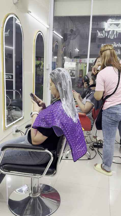 ร้านเสริมสวยลูกบิว - 2