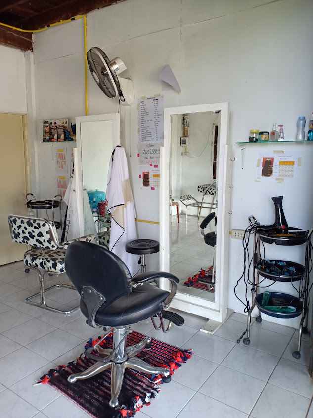 ร้านเสริมสวยเหมียวซาลอน&วินเทจ - 4