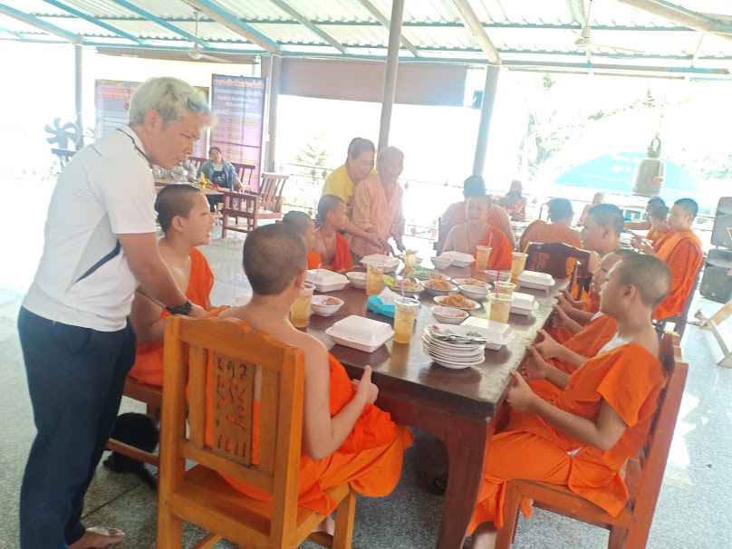 ร้านเสริมสวยและสักคิ้วคุณปูแกรนด์อยุธยา - 4