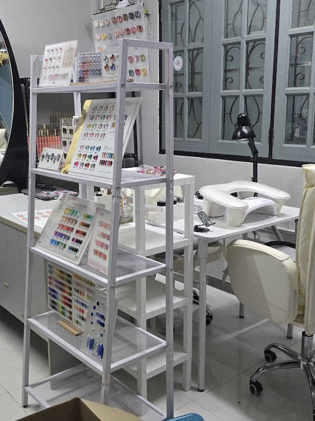ร้านเสริมสวยแหวน แฮร์เวิลด์ / sk hair design / pm nails