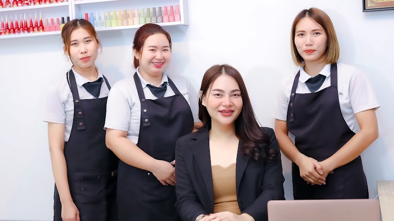 ร้านเสริมสวย กุ๊กไก่ ซาลอน - 1