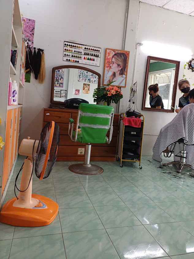ร้านเสริมสวย จี๊ด (Hair&Nail Salon) - 2