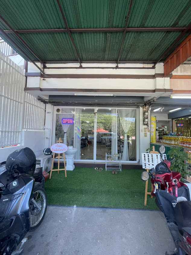 ร้านเสริมสวย ฟ้าแฮร์ดีไซน์ - 3