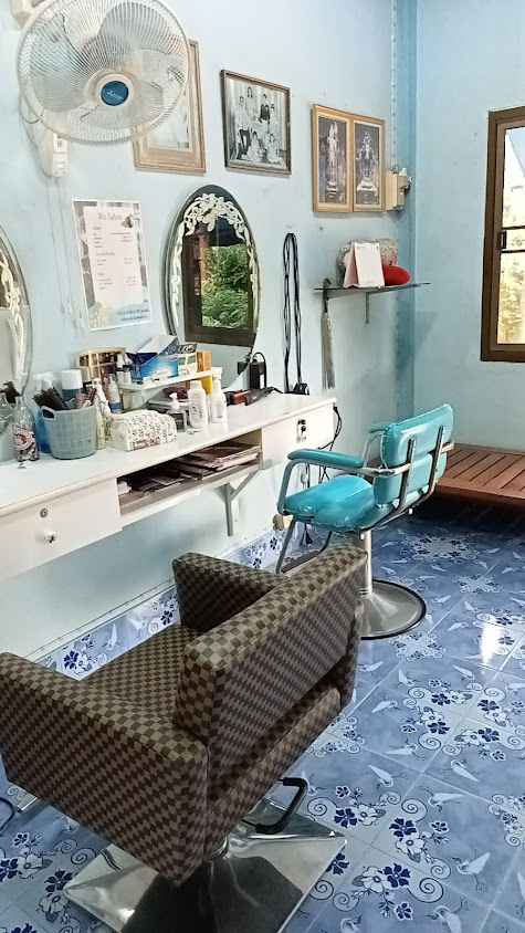 ร้านเสริมสวย ริสแฮร์ดีไซน์ (Ris Hair Design)