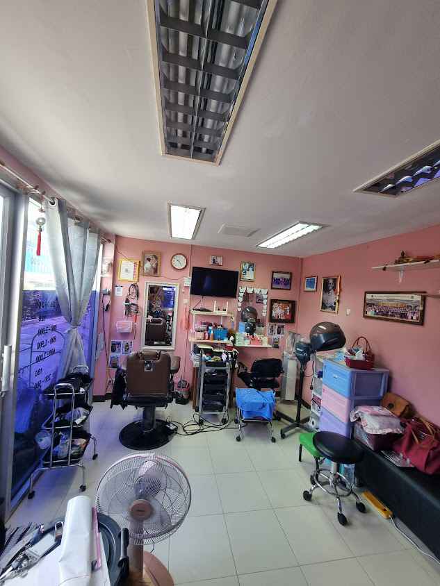 ร้านเสริมสวย ลดา Beauty Salon - 2