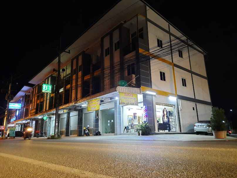 ร้านเสริมสวย วายยู แฮร์บิลตี้แอนซาลอน(สาขา2) - 2