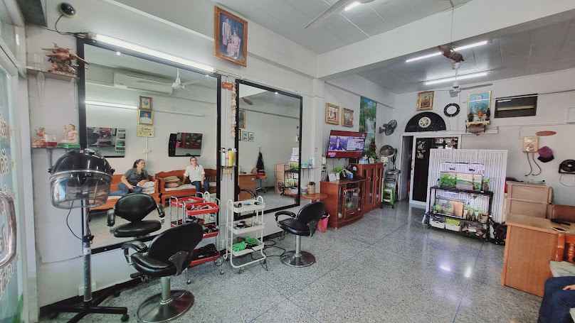 ร้านเสริมสวย เดือน