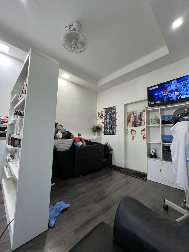ร้านเสริมสวย Deluxe Hairstyle - 3