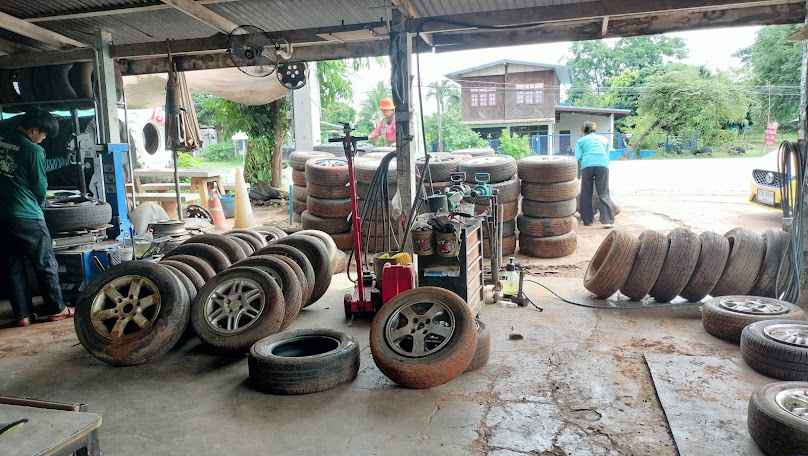 ร้านเอ้การยาง