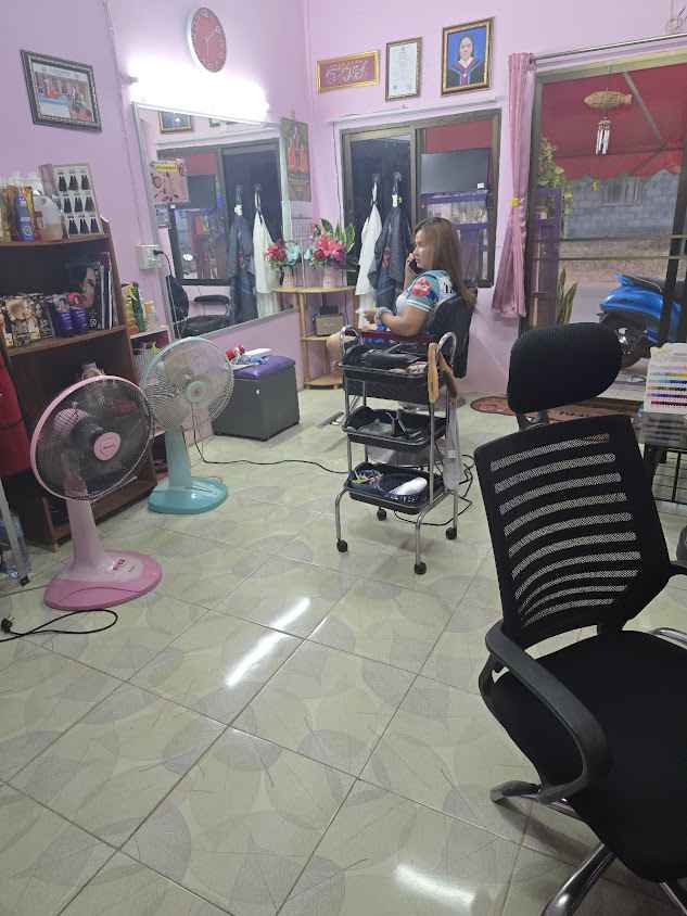 ร้านแก้มยุ้ยบิวตี้ - 2