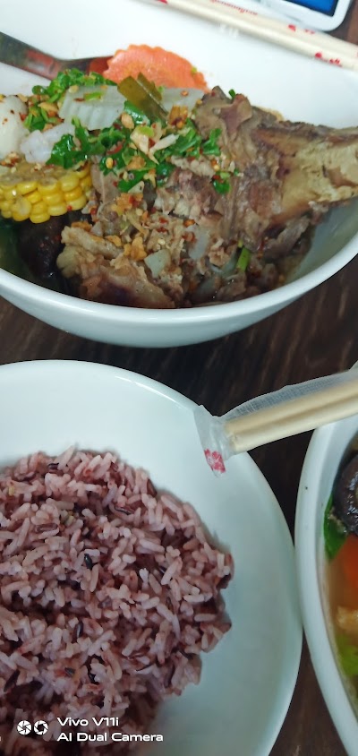 ร้านแบดมินตัน​ ​ มิสเตอร์ชิน - 4