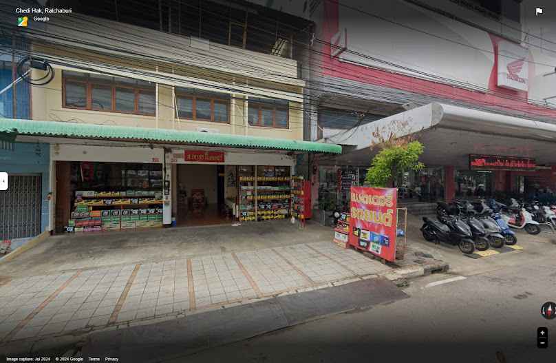 ร้านแบตเตอรี่หน้าค่ายบุรฉัตร(ช่างไก่) - 3