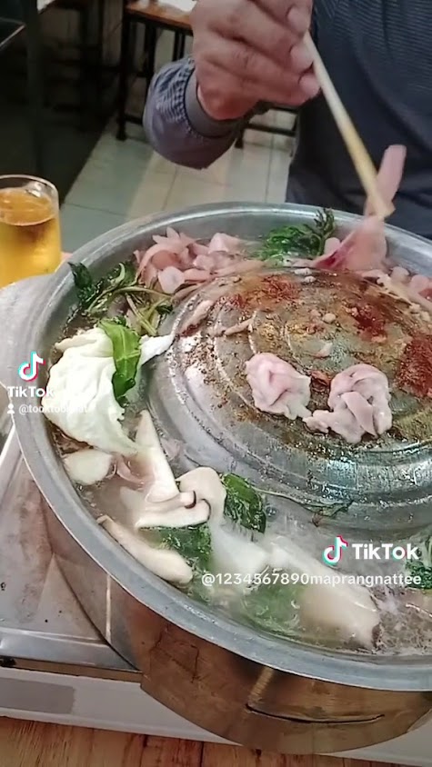 ร้านแม่แขกพรรณไม้งาม - 1