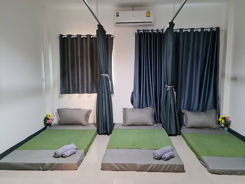ร้านใบตอง นวดเพื่อสุขภาพ (นวดร้อยเอ็ด)
