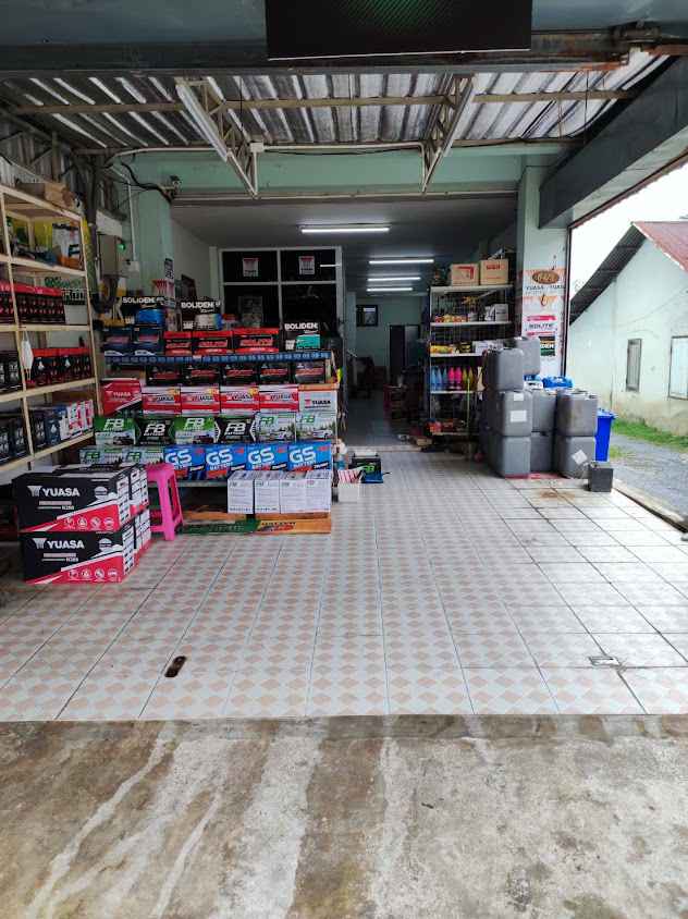 ร้านไพบูลย์แบตเตอรี่​ - 2