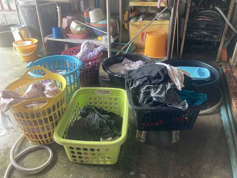 ร้าน ซัก รีด น้องกอหญ้า - 2