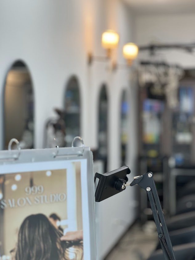 ร้าน ตองเก้า ซาลอน สตูดิโอ [ 999 Salon Studio ] - 3