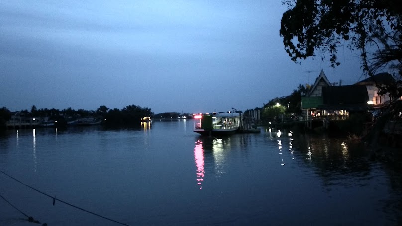 ร้าน ธีรภัททฮาร์ดแวร์