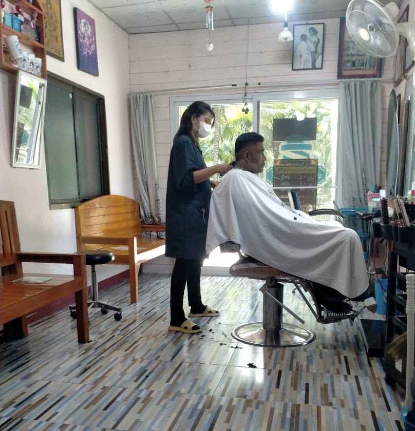 ร้าน หล่อในซอยบาร์เบอร์ ตัดผมชาย - 3