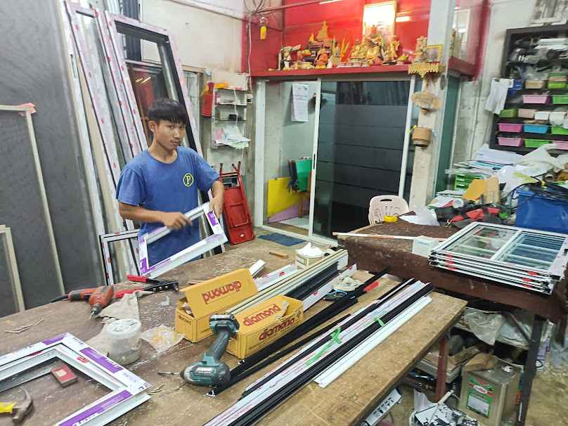 ร้าน เจ้าฟ้าอลูมินั่ม