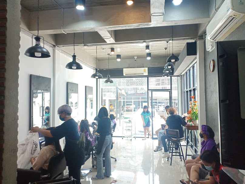 ร้าน เลเยอร์ Hair Salon