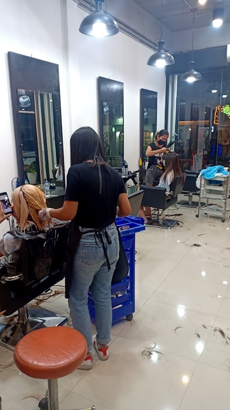 ร้าน เลเยอร์ Hair Salon - 2