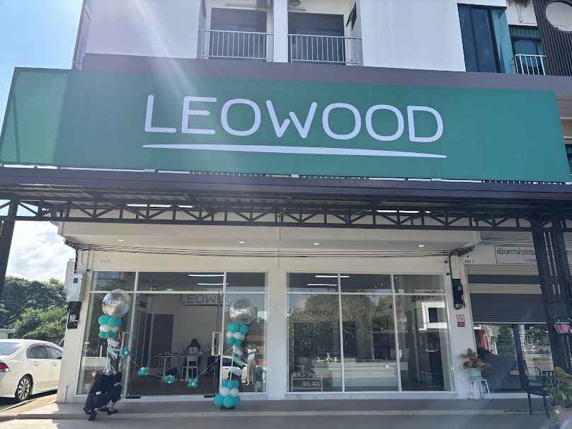 ลีโอวูด นครพนม - Leowood Nakhonphanom ไม้พื้นspc ไม้พื้นลามิเนต ประตูupvc ส่งทั่วประเทศ